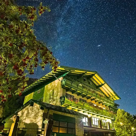 Stoffenbauer Πανσιόν 3*