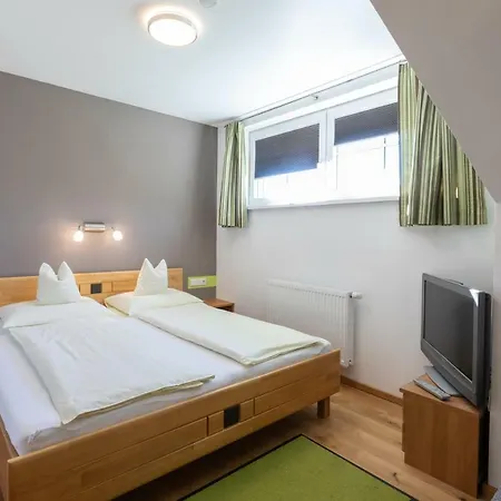 Stoffenbauer Casa de hóspedes 3*